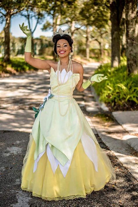 princess jasmine adult|how old is princess tiana.